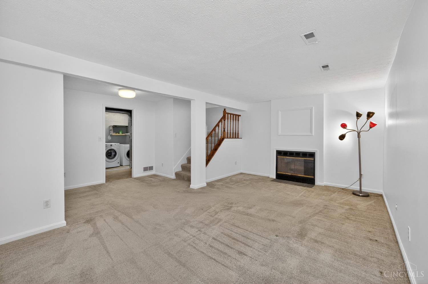 6355 Corbly Road 4