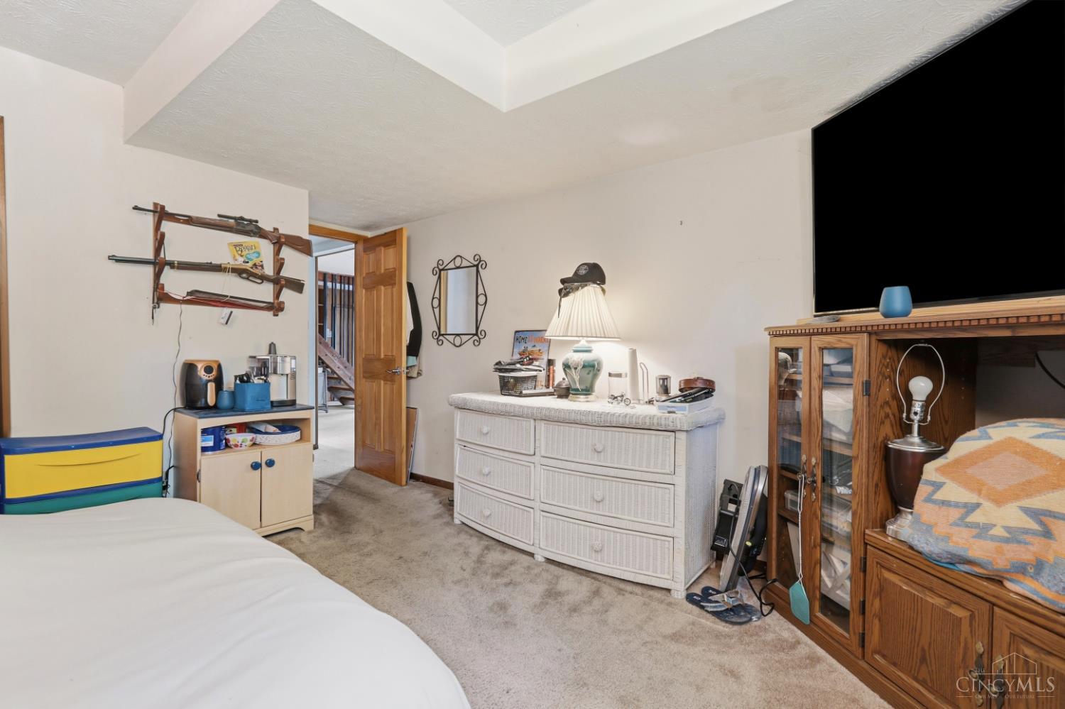 6377 Ironwood Drive