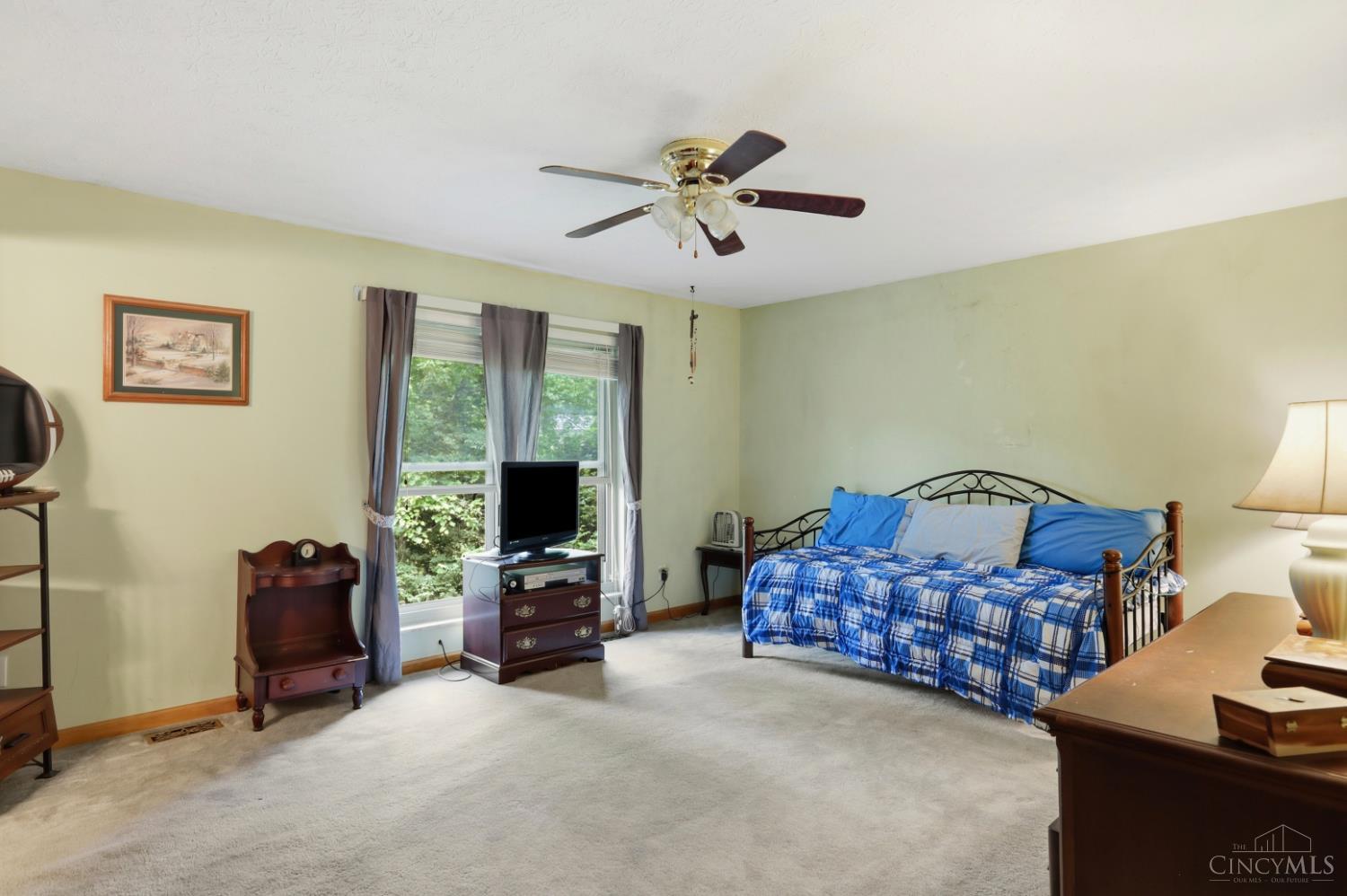 6377 Ironwood Drive