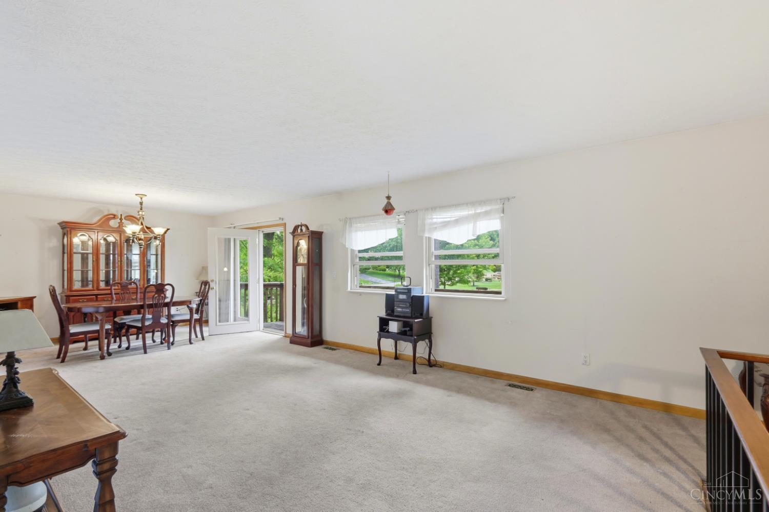 6377 Ironwood Drive