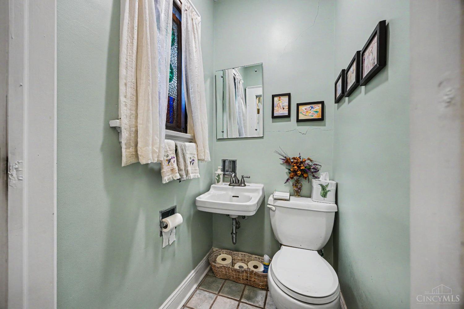 3518 Cornell Place