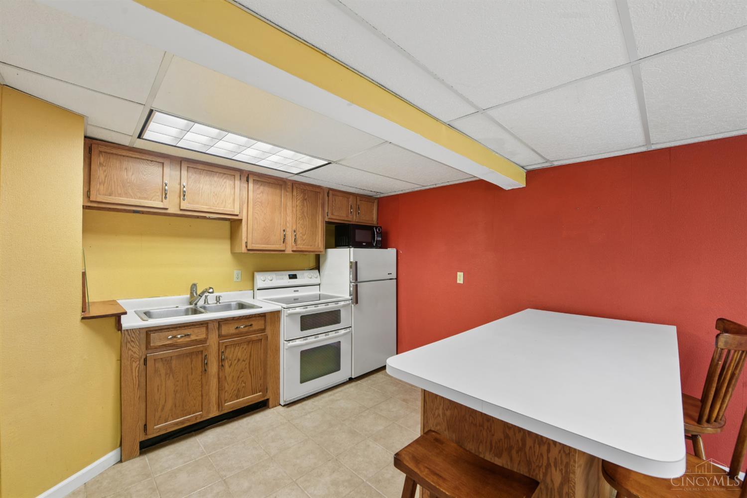 13 Cherokee Trail