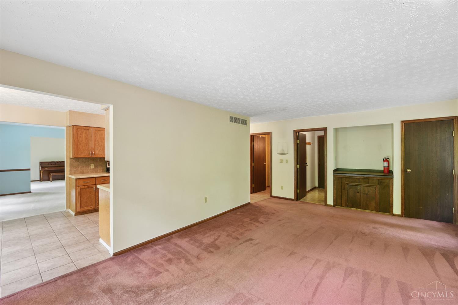 13 Cherokee Trail