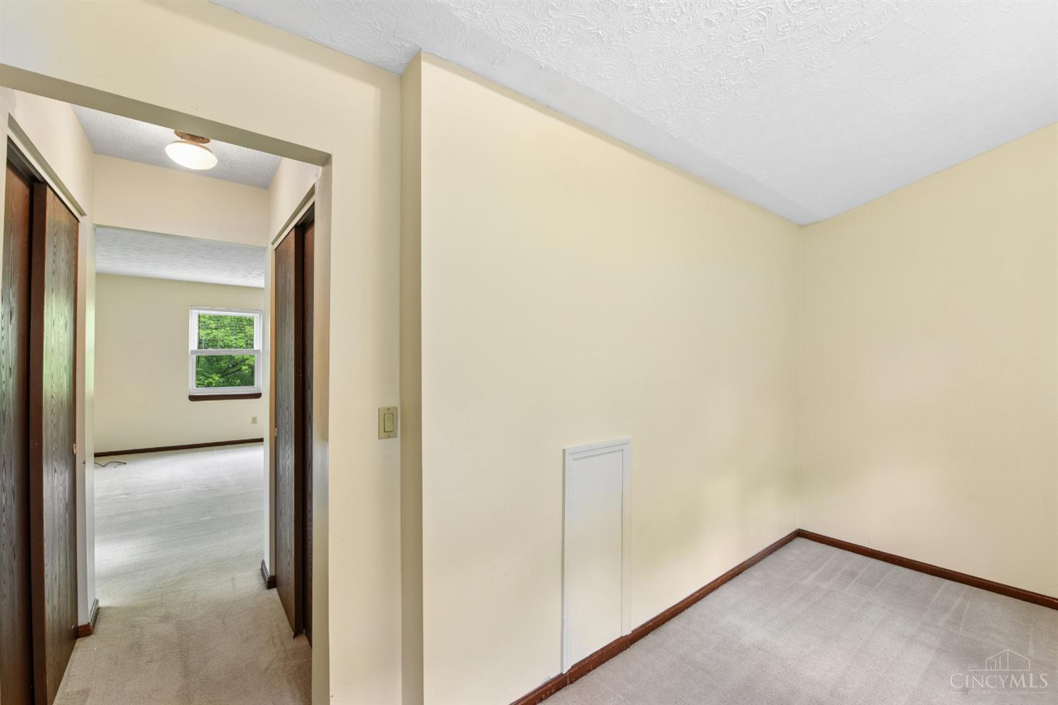 13 Cherokee Trail