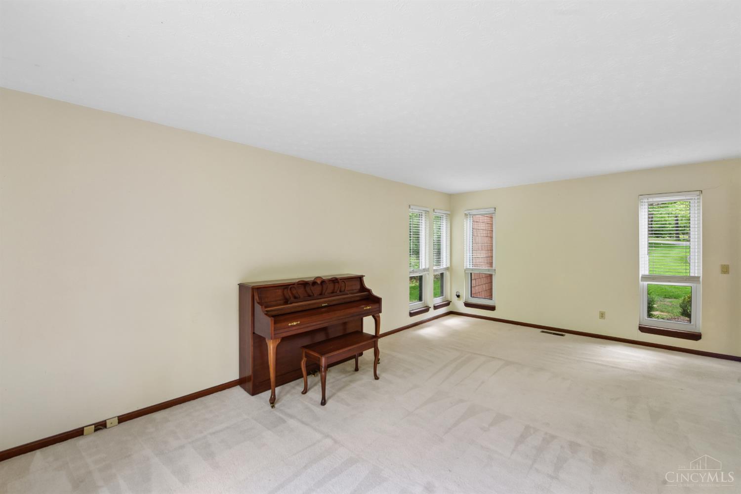 13 Cherokee Trail