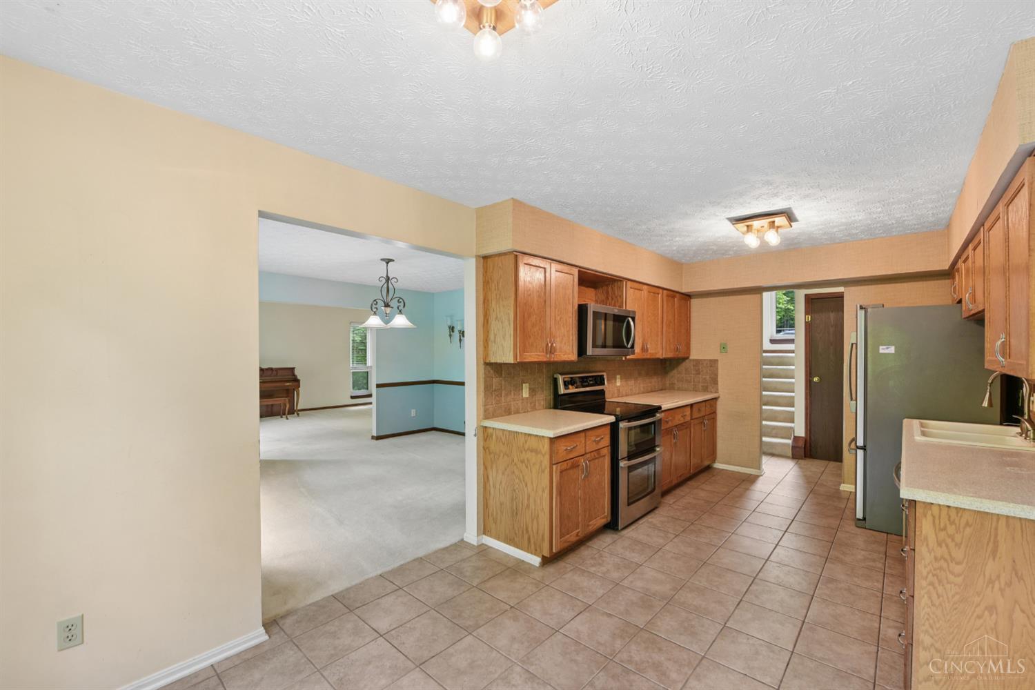 13 Cherokee Trail