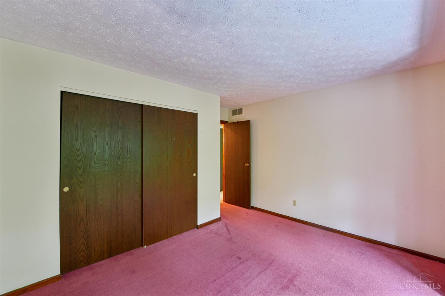 13 Cherokee Trail