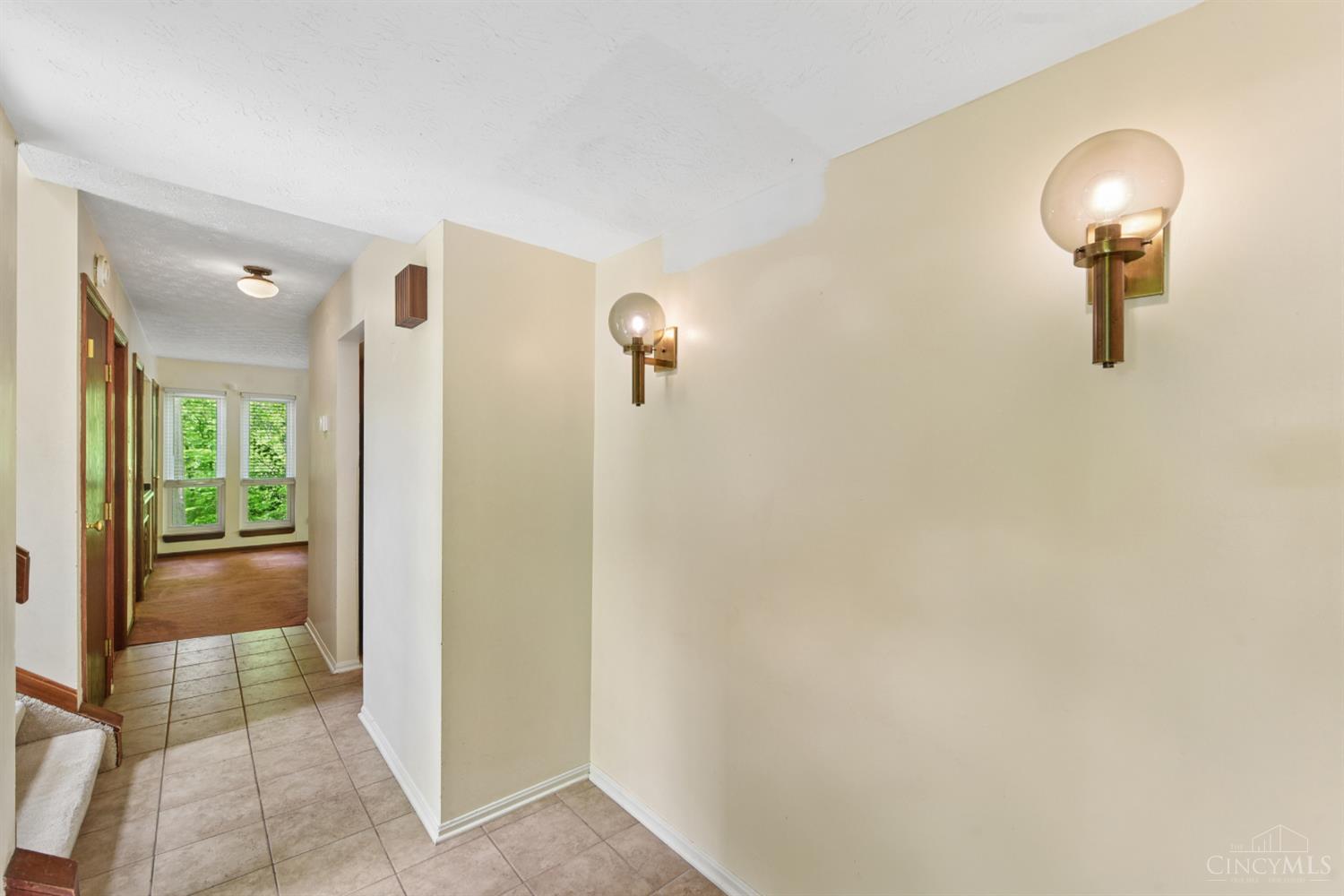 13 Cherokee Trail
