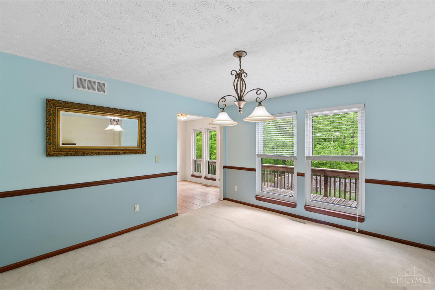 13 Cherokee Trail