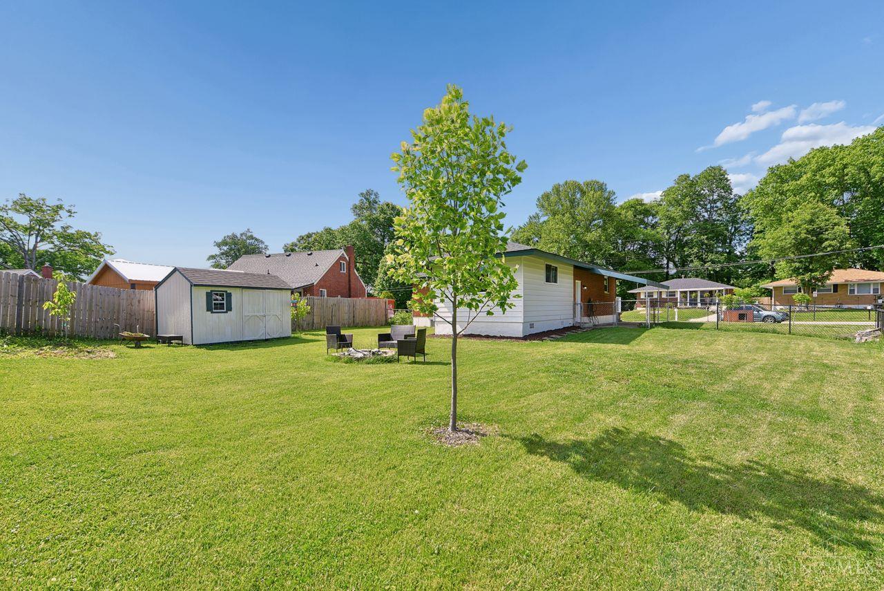 7089 Bluecrest Drive