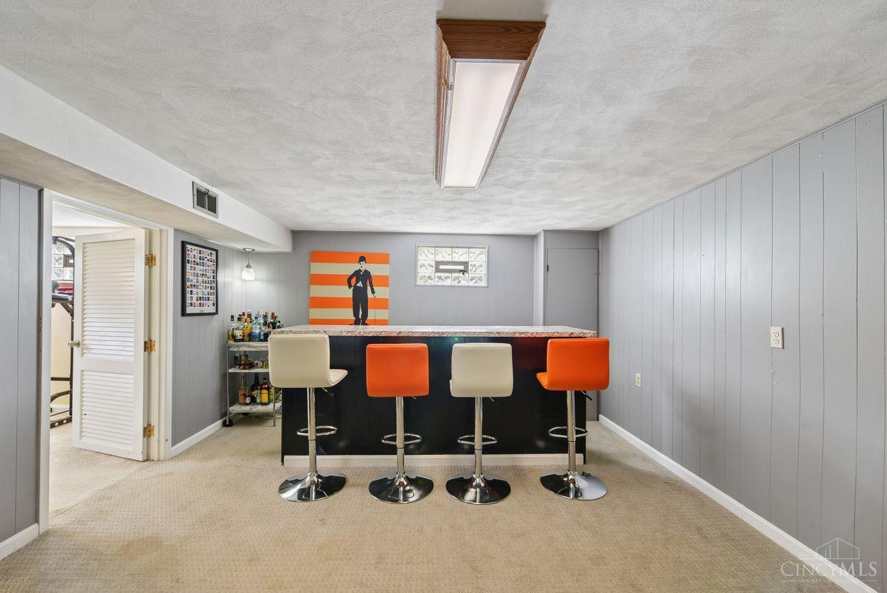 7089 Bluecrest Drive