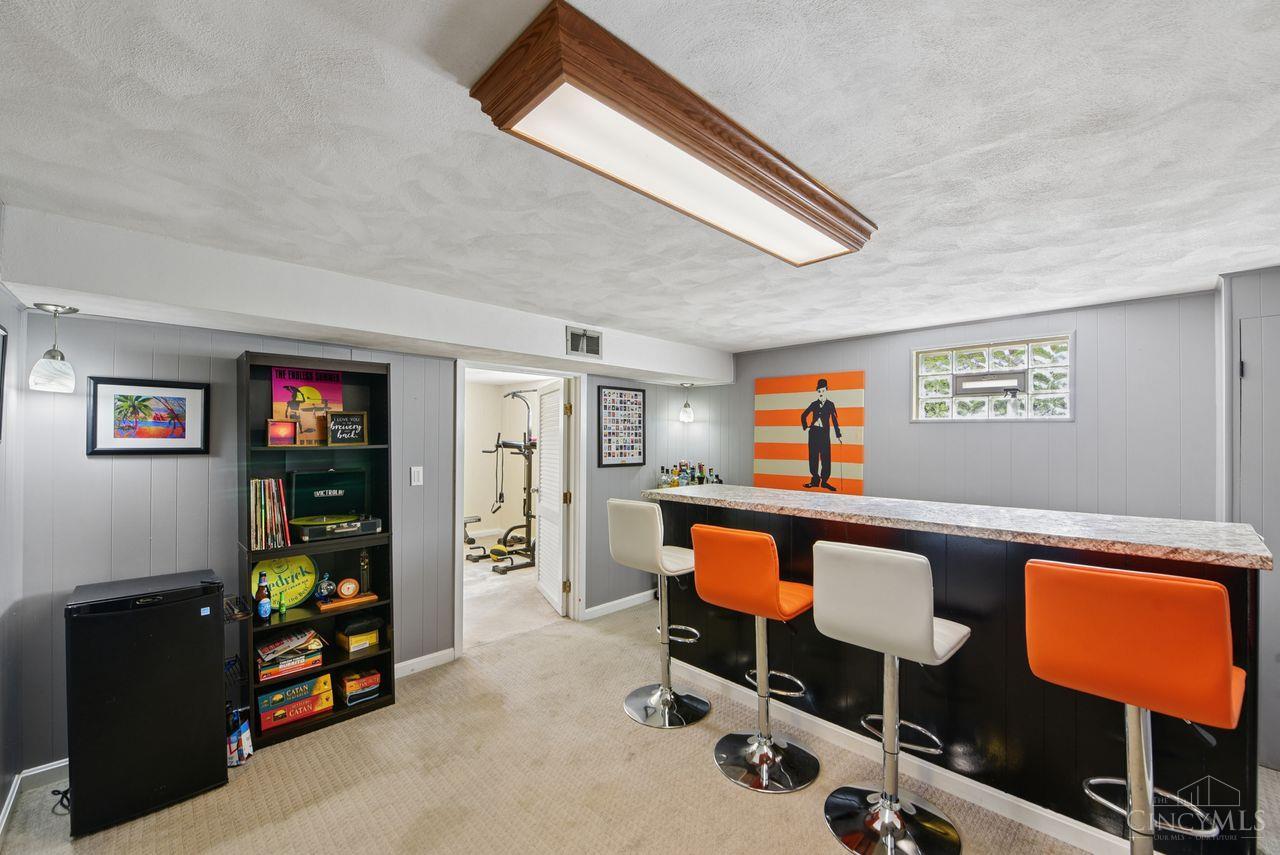 7089 Bluecrest Drive