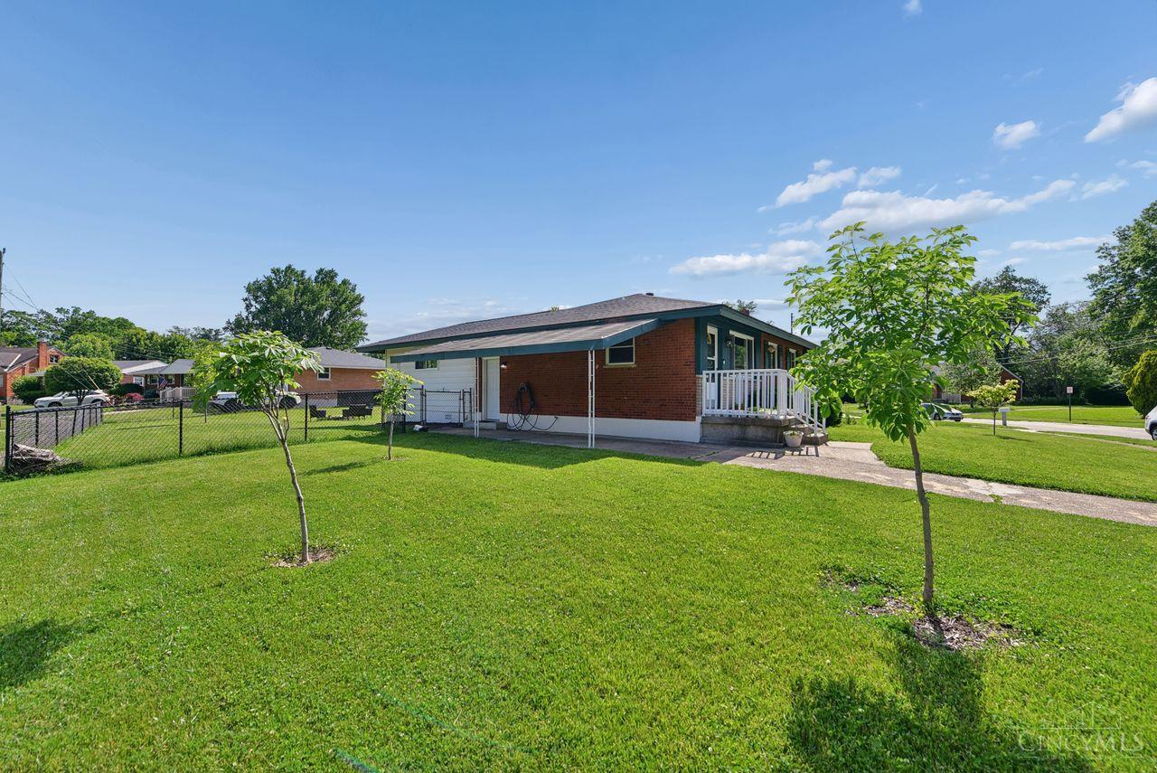7089 Bluecrest Drive