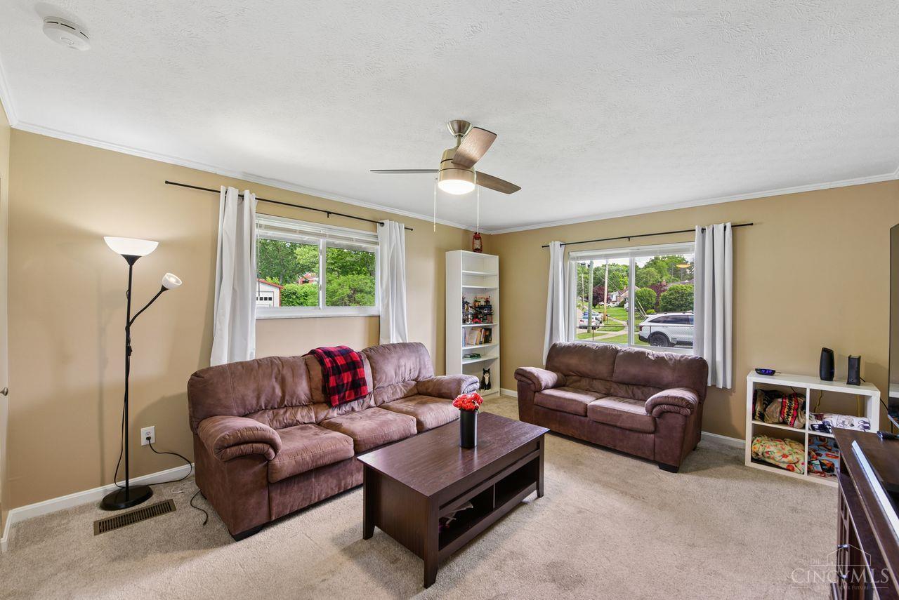 7089 Bluecrest Drive