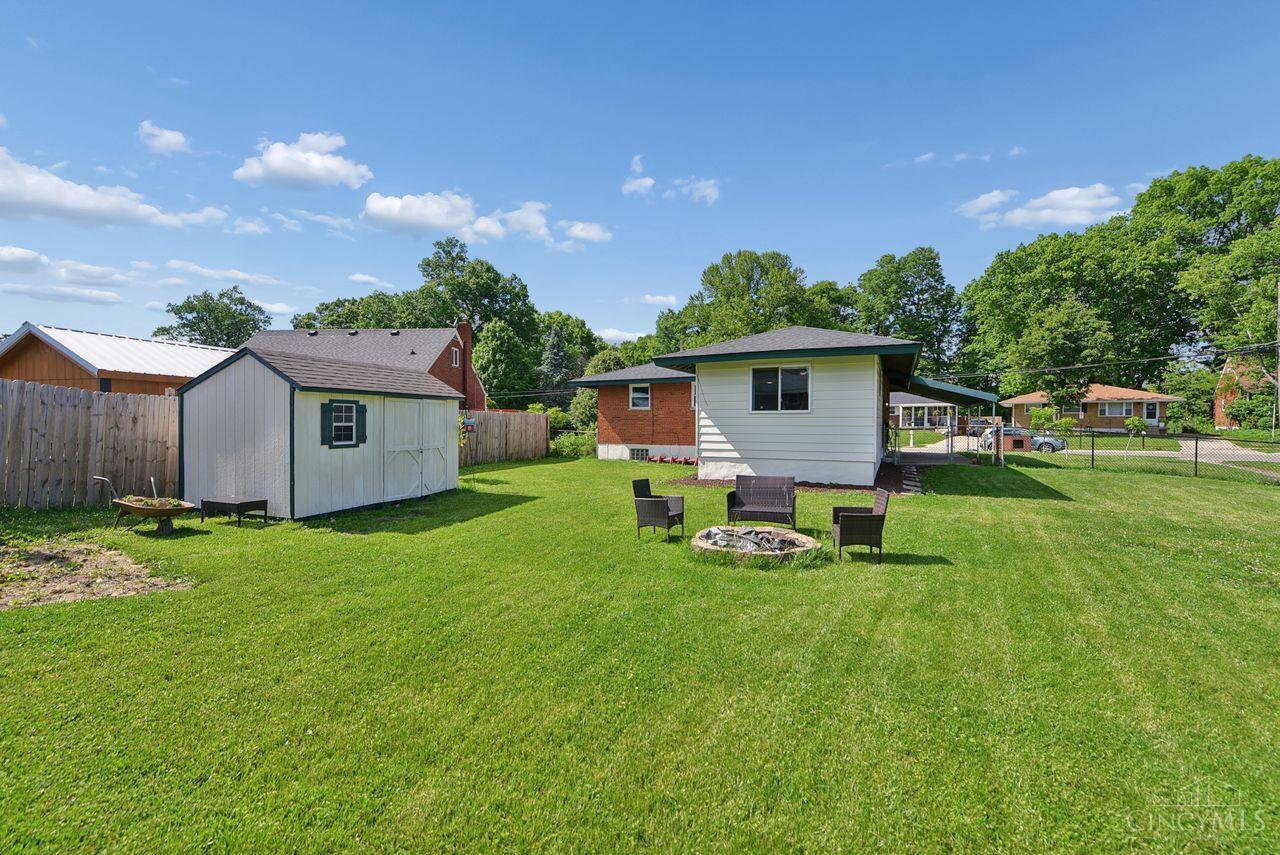 7089 Bluecrest Drive
