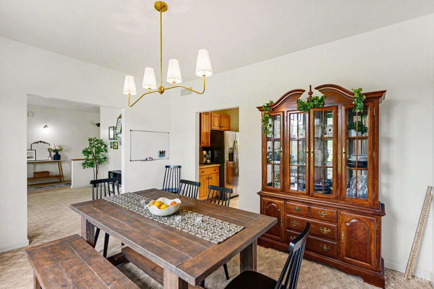 3920 Pine View