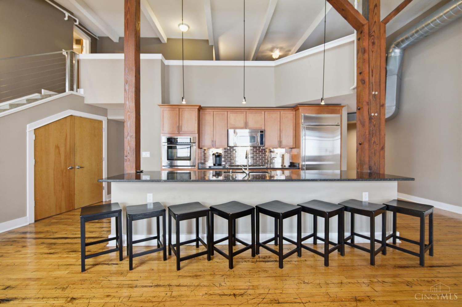 26 E Sixth Street 803