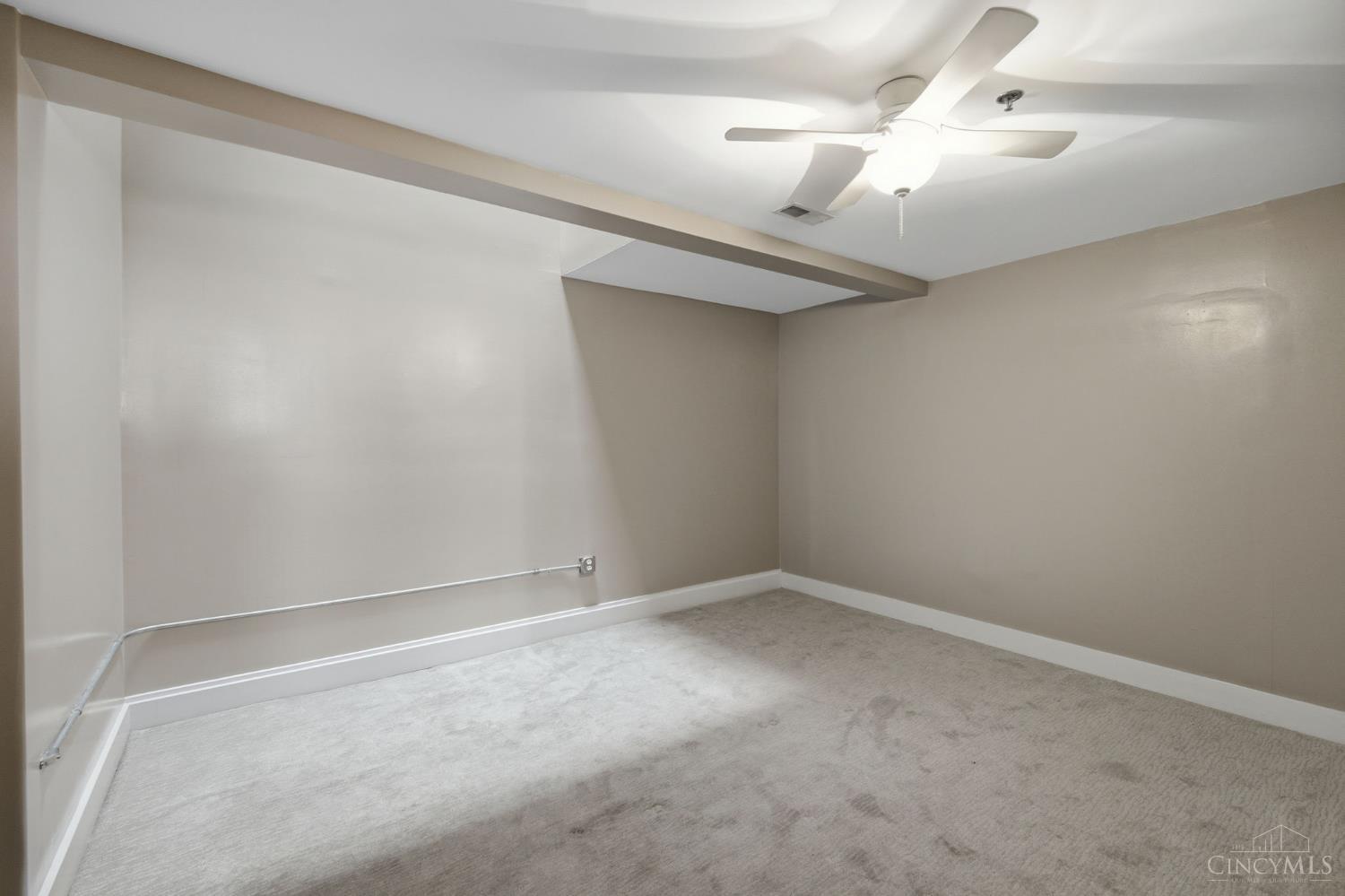 26 E Sixth Street 803