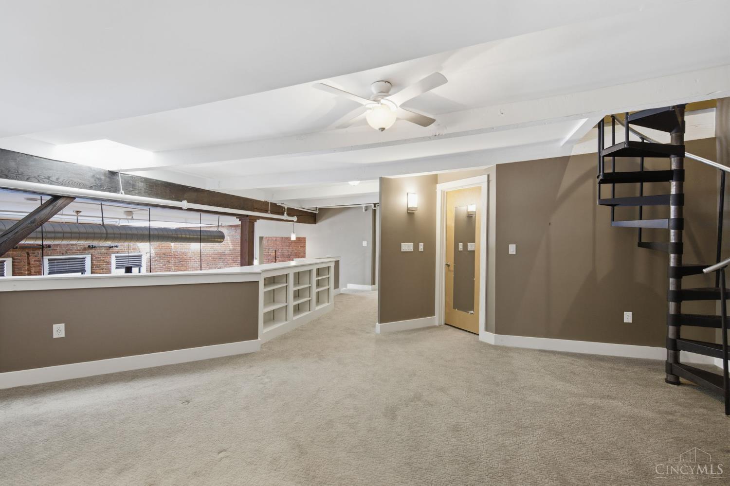26 E Sixth Street 803