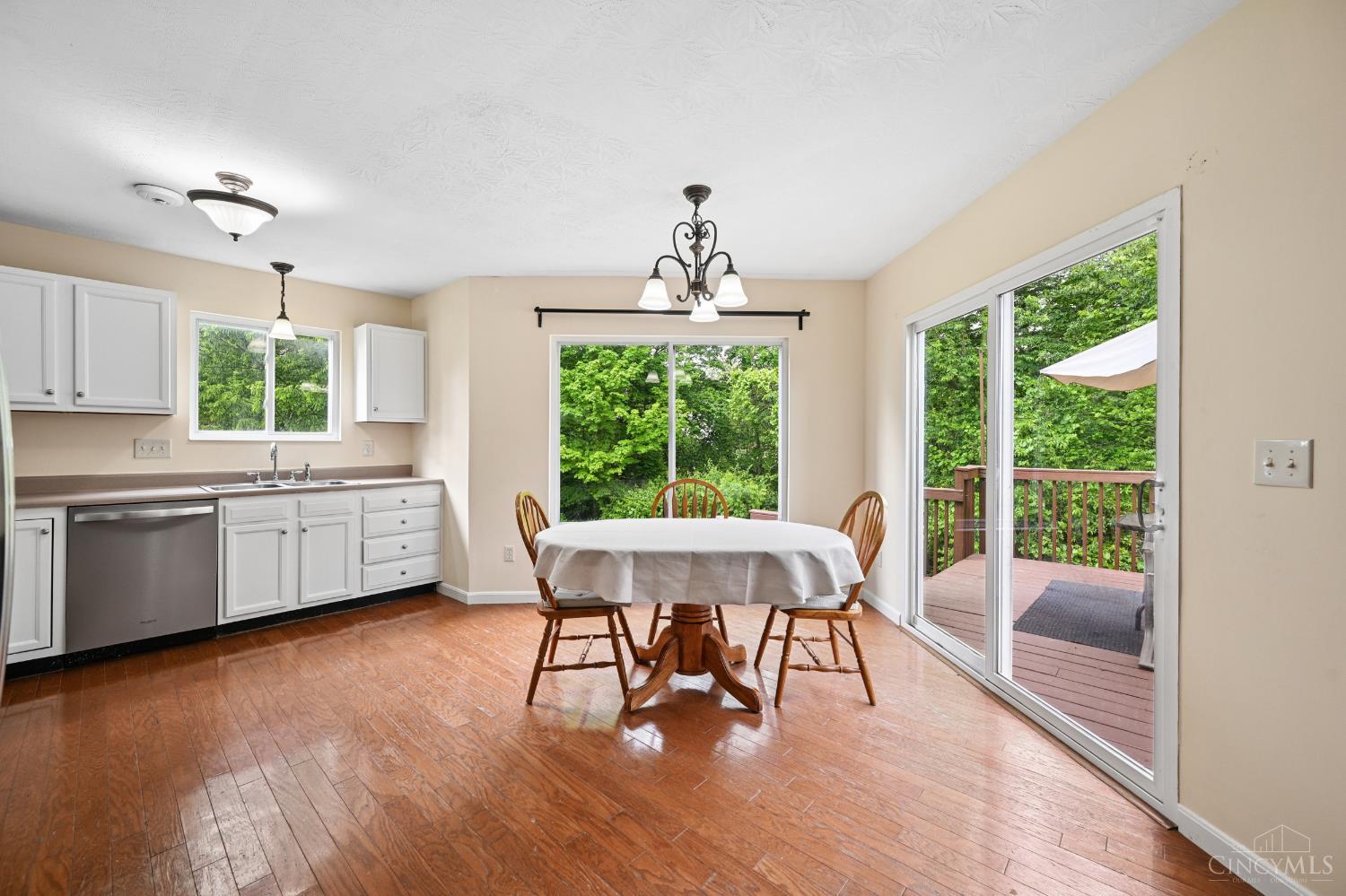 3 Meadowlane Drive