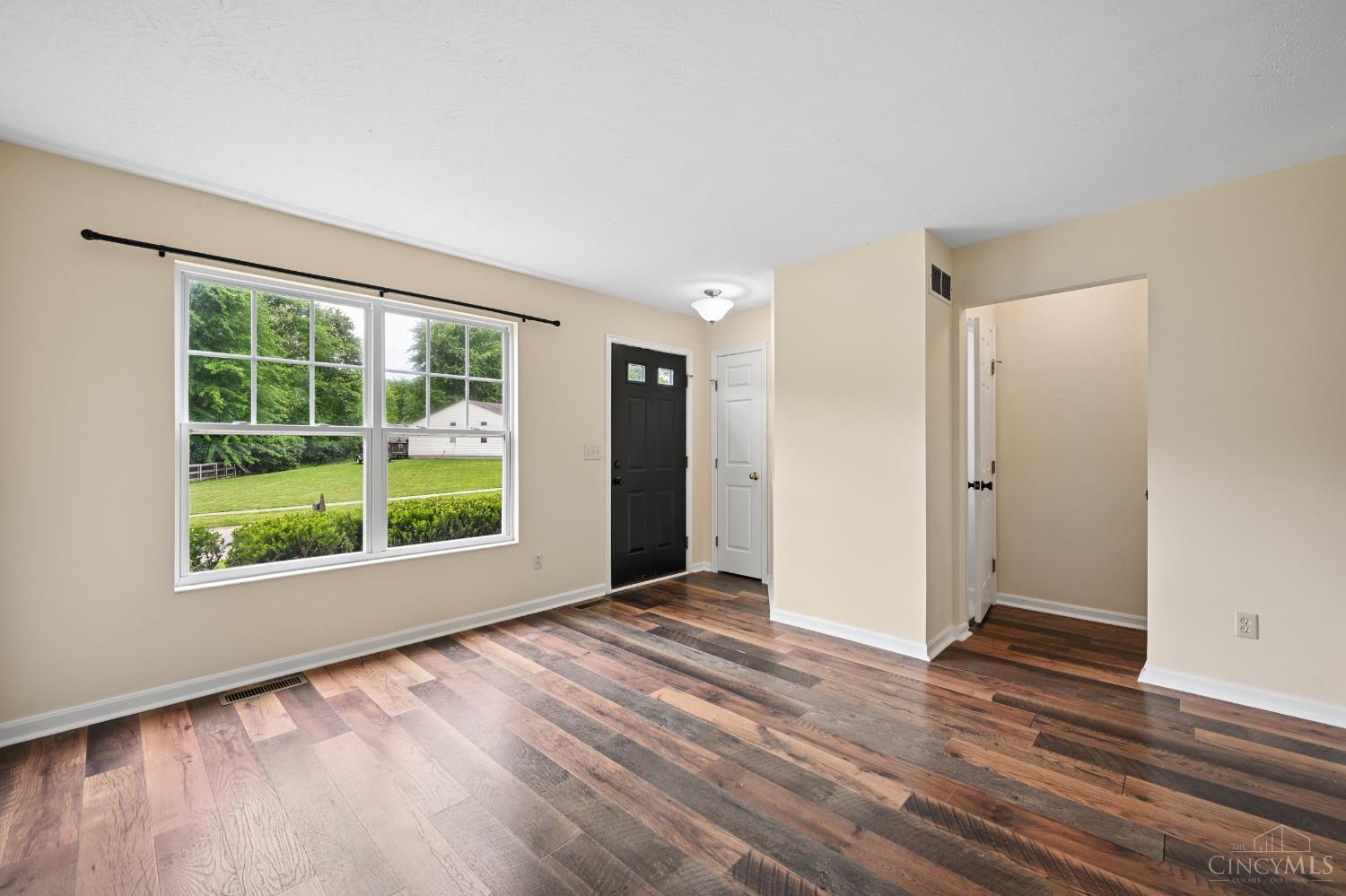 3 Meadowlane Drive