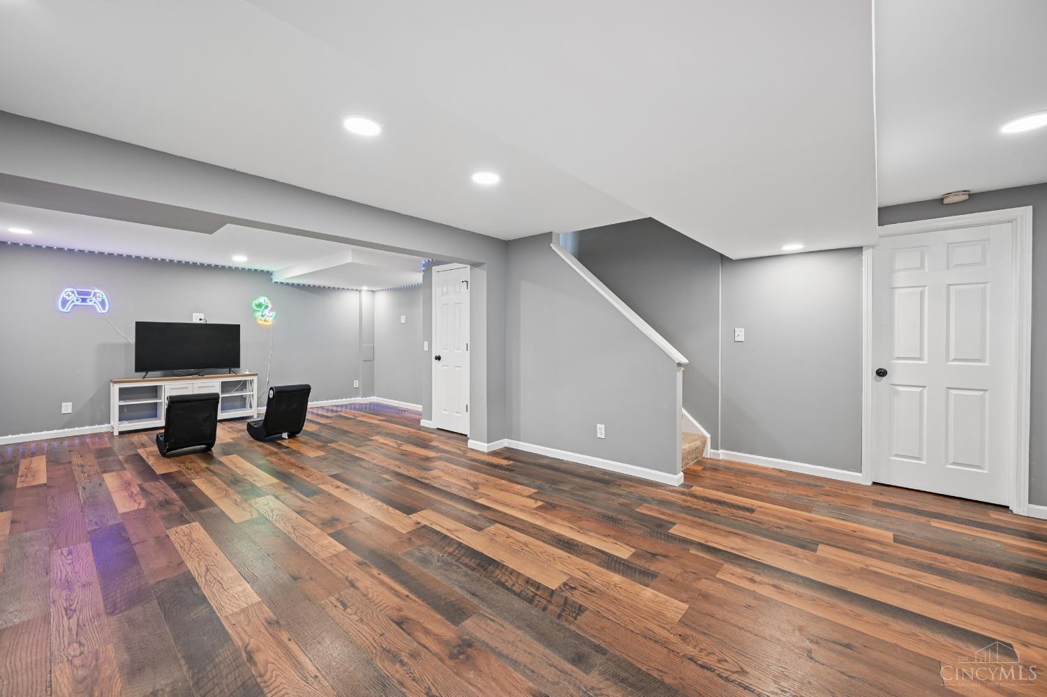 3 Meadowlane Drive