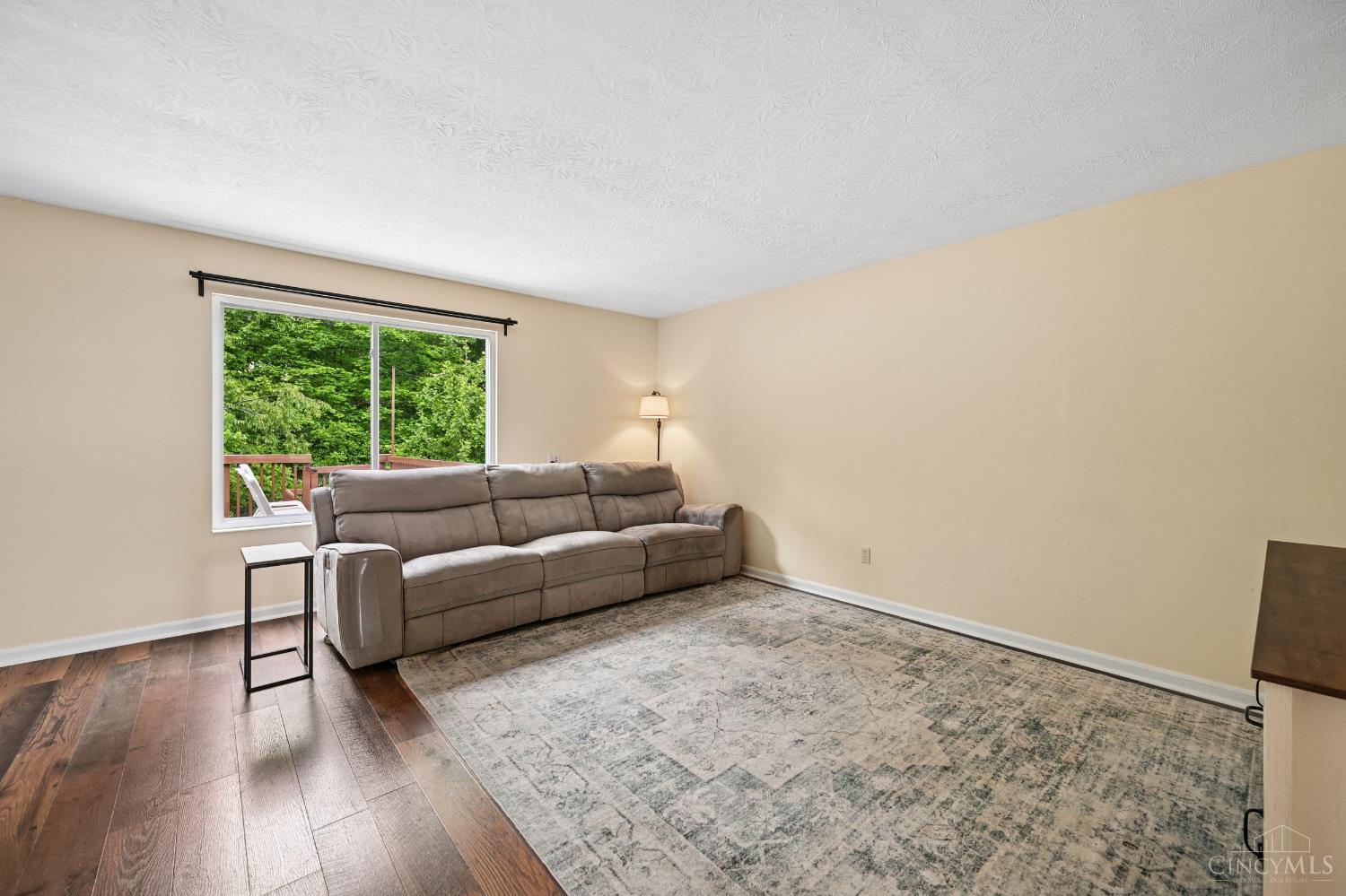3 Meadowlane Drive