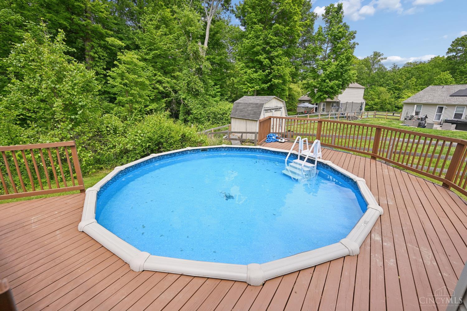 3 Meadowlane Drive