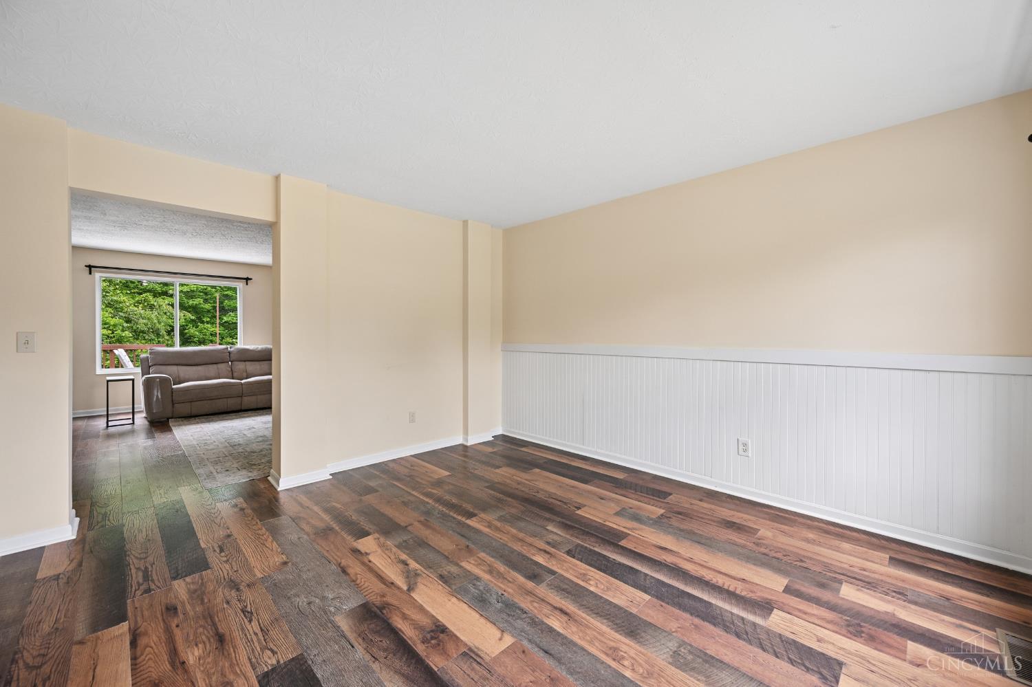3 Meadowlane Drive