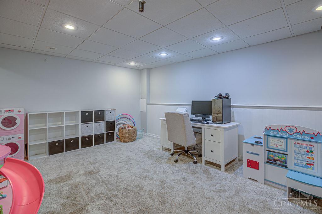 6820 Spring Arbor Drive
