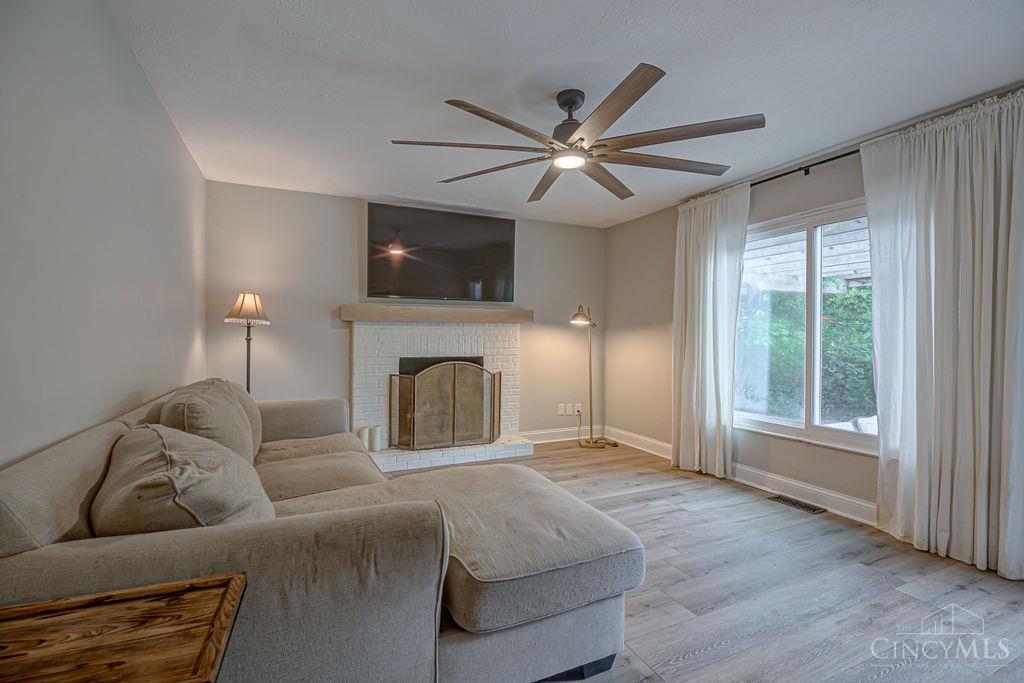 6820 Spring Arbor Drive