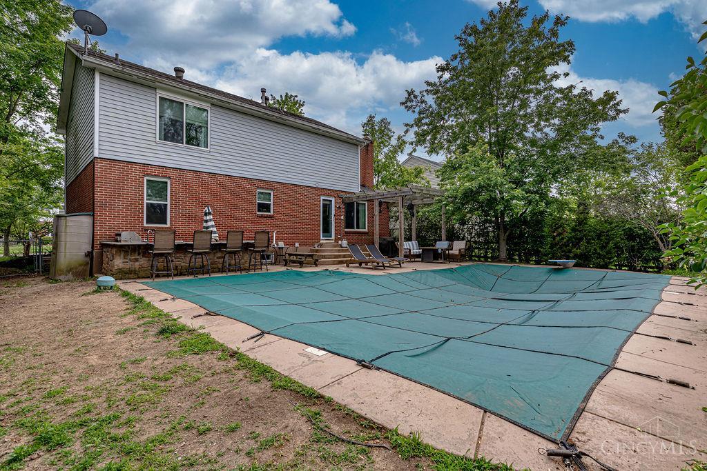 6820 Spring Arbor Drive