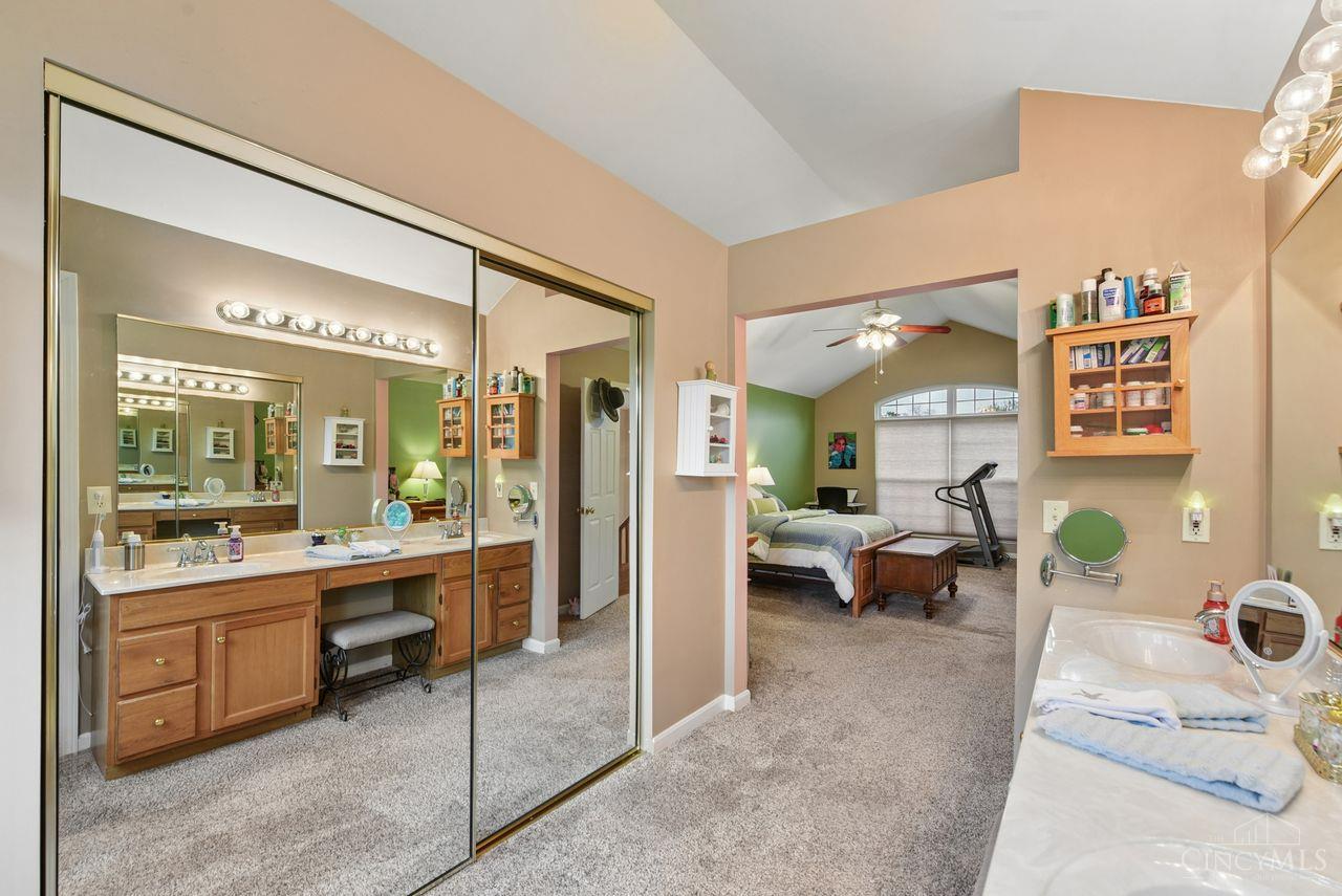 1551 Hunt Club Drive