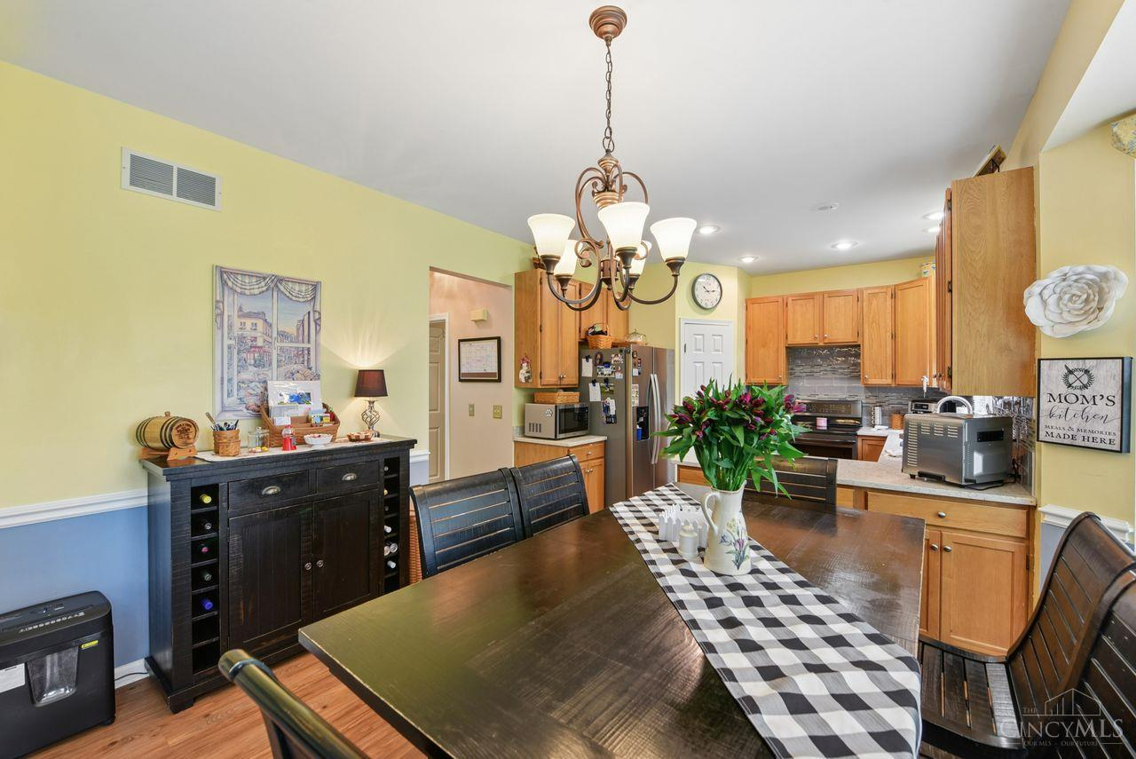 1551 Hunt Club Drive