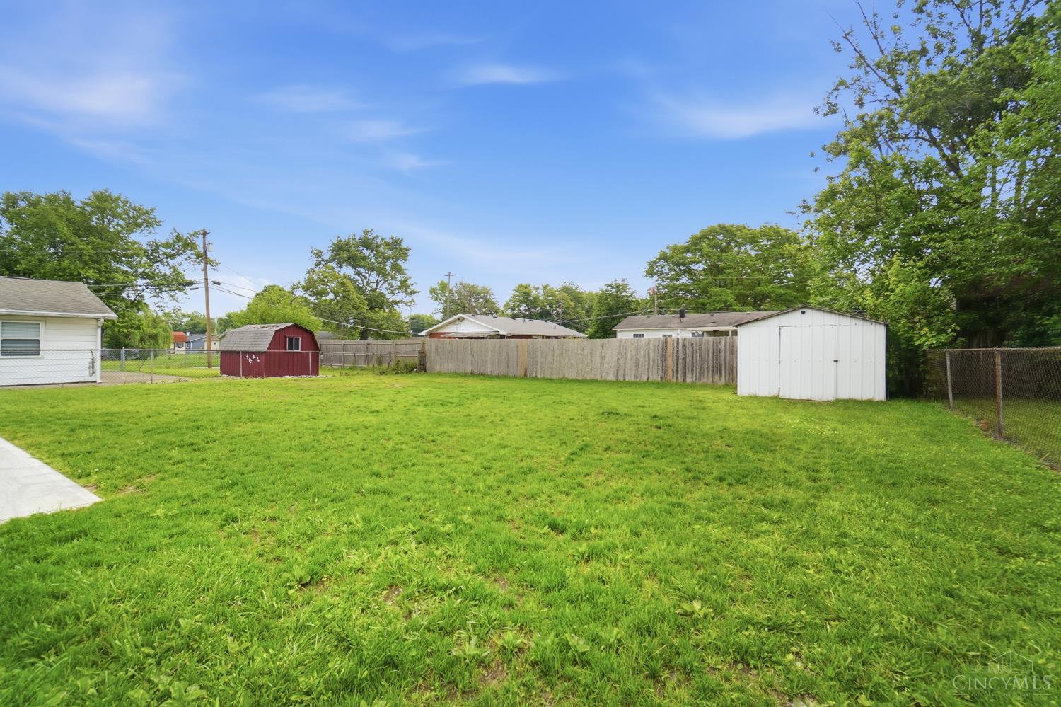 1010 Stratford Place