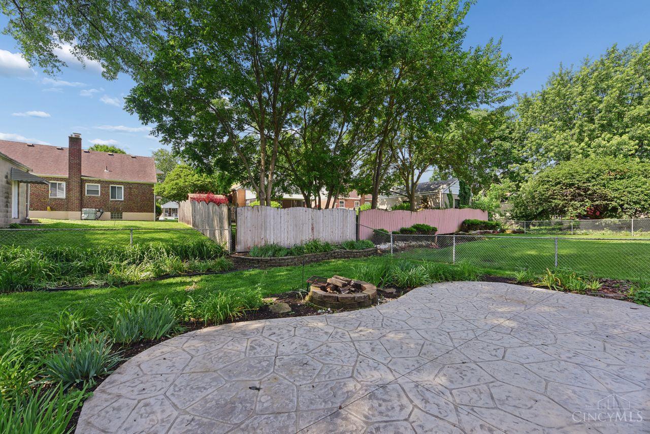 1613 Norcol Lane
