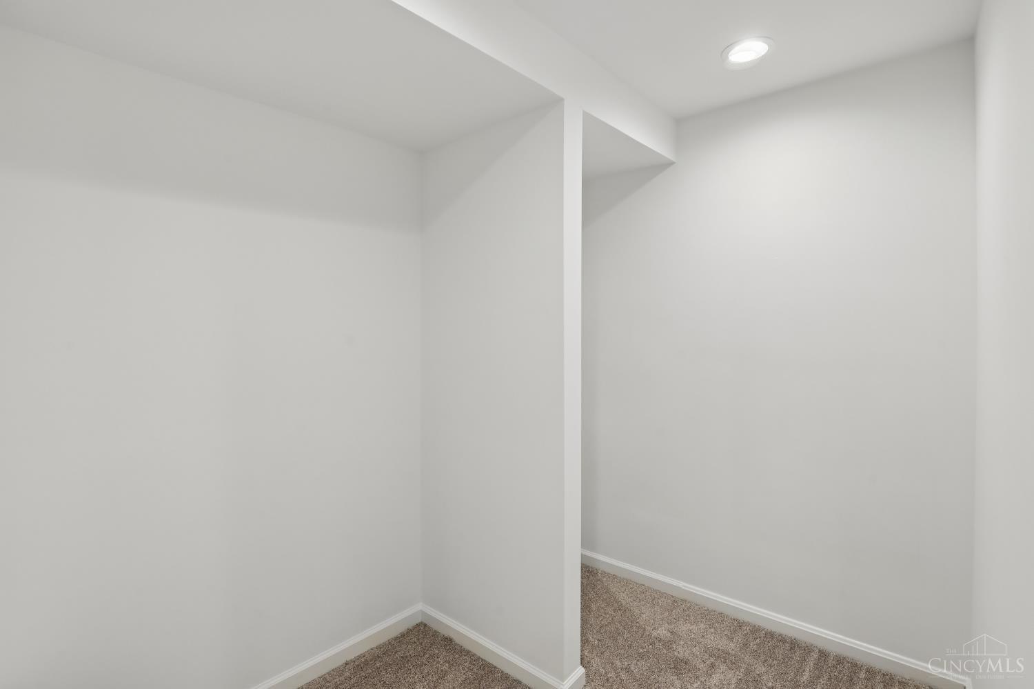 3141 Balsamridge Drive