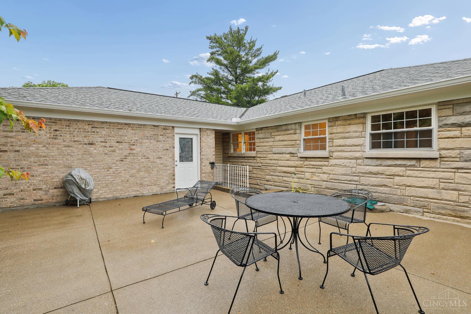 3141 Balsamridge Drive