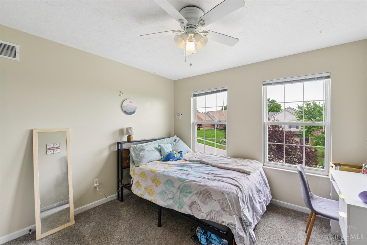 4869 Kleeman Green Drive