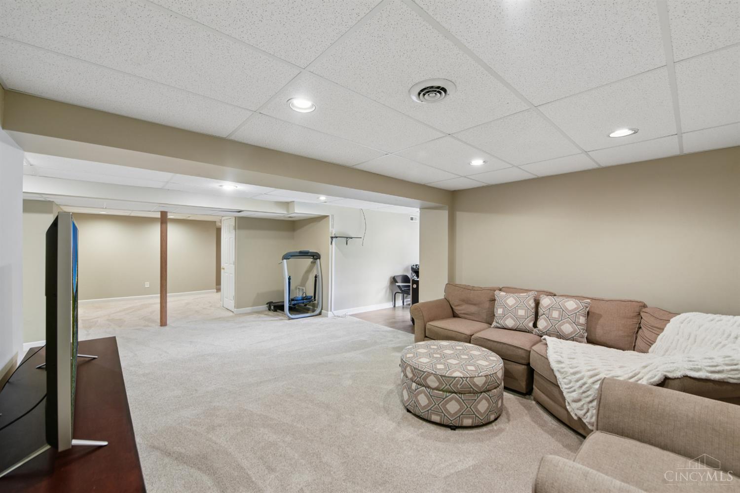 4869 Kleeman Green Drive