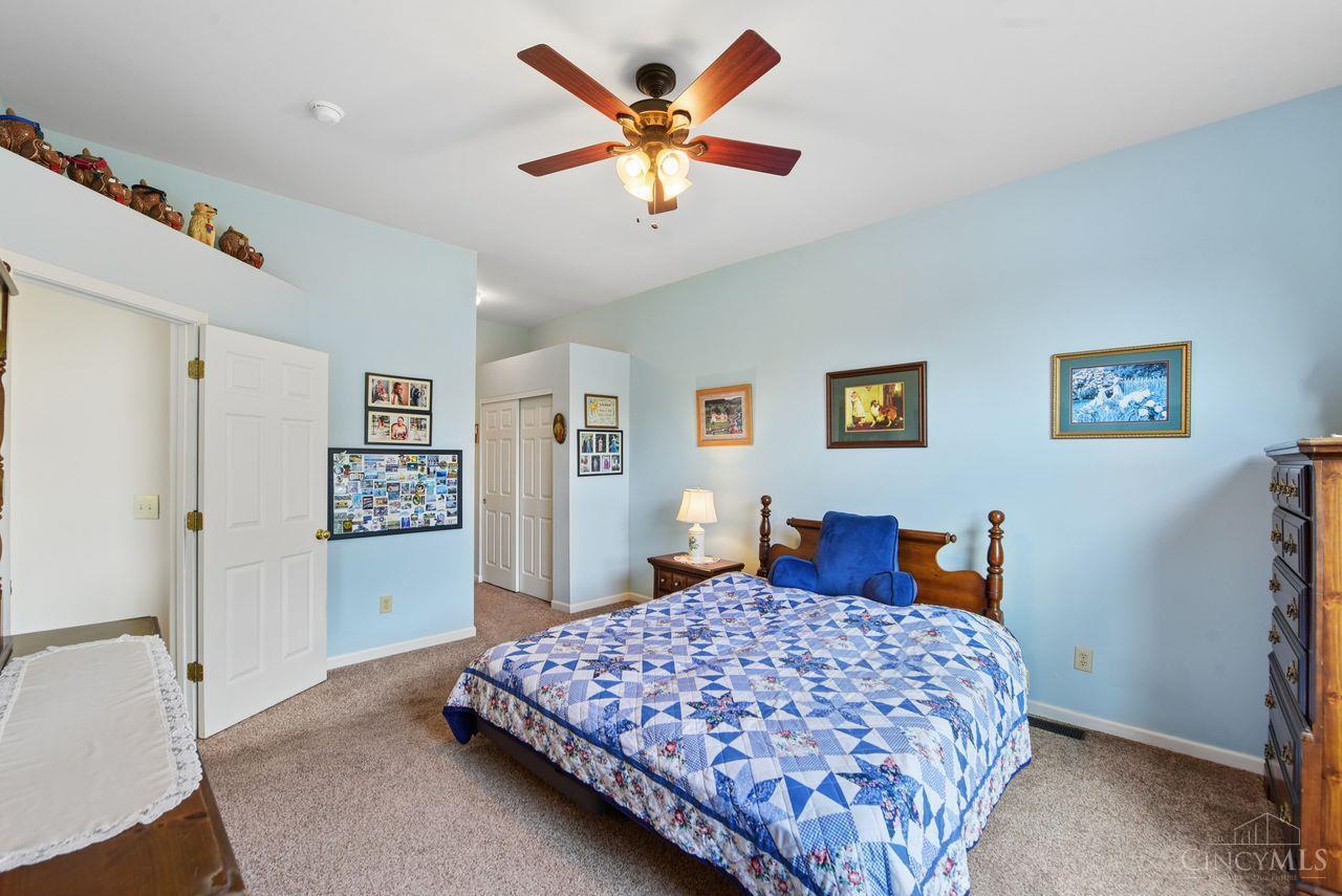 7036 Scarlet Oak Court
