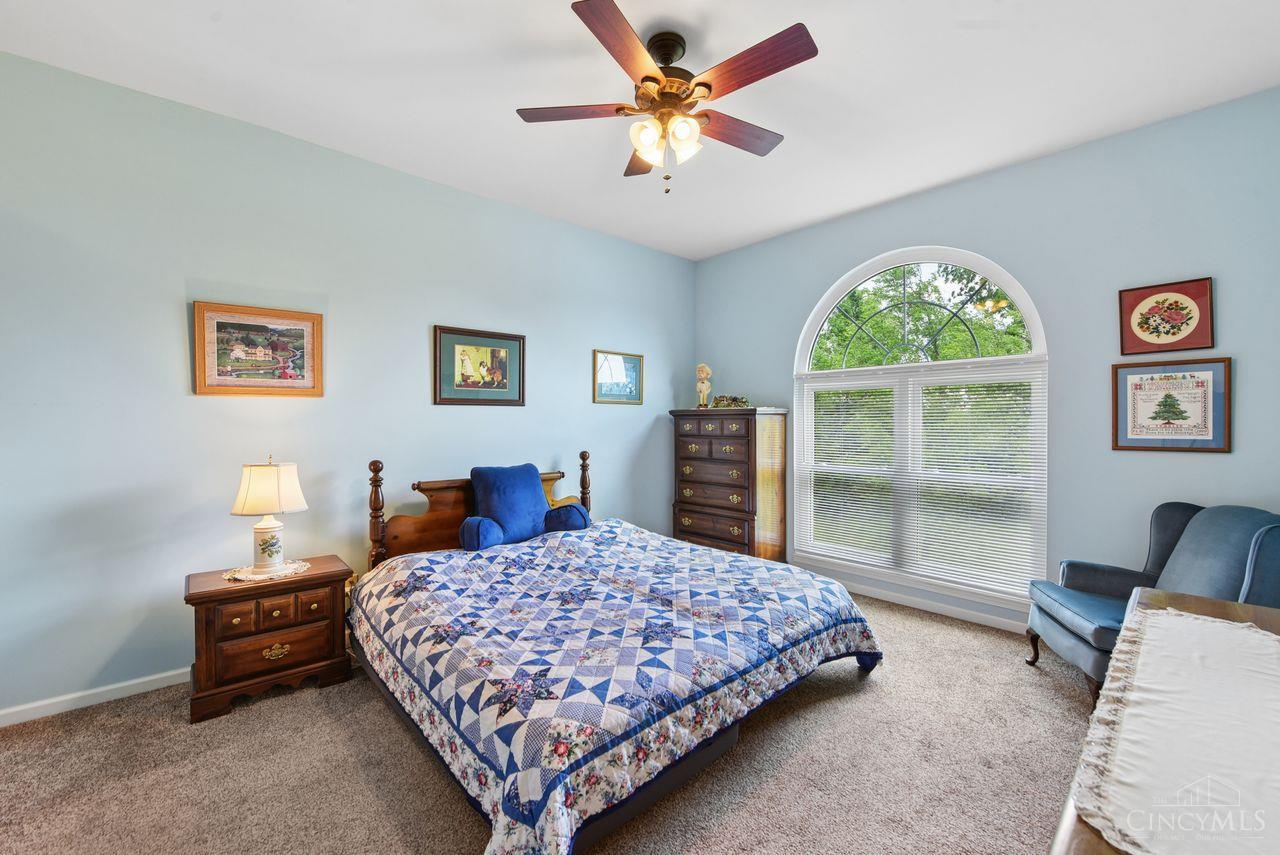 7036 Scarlet Oak Court