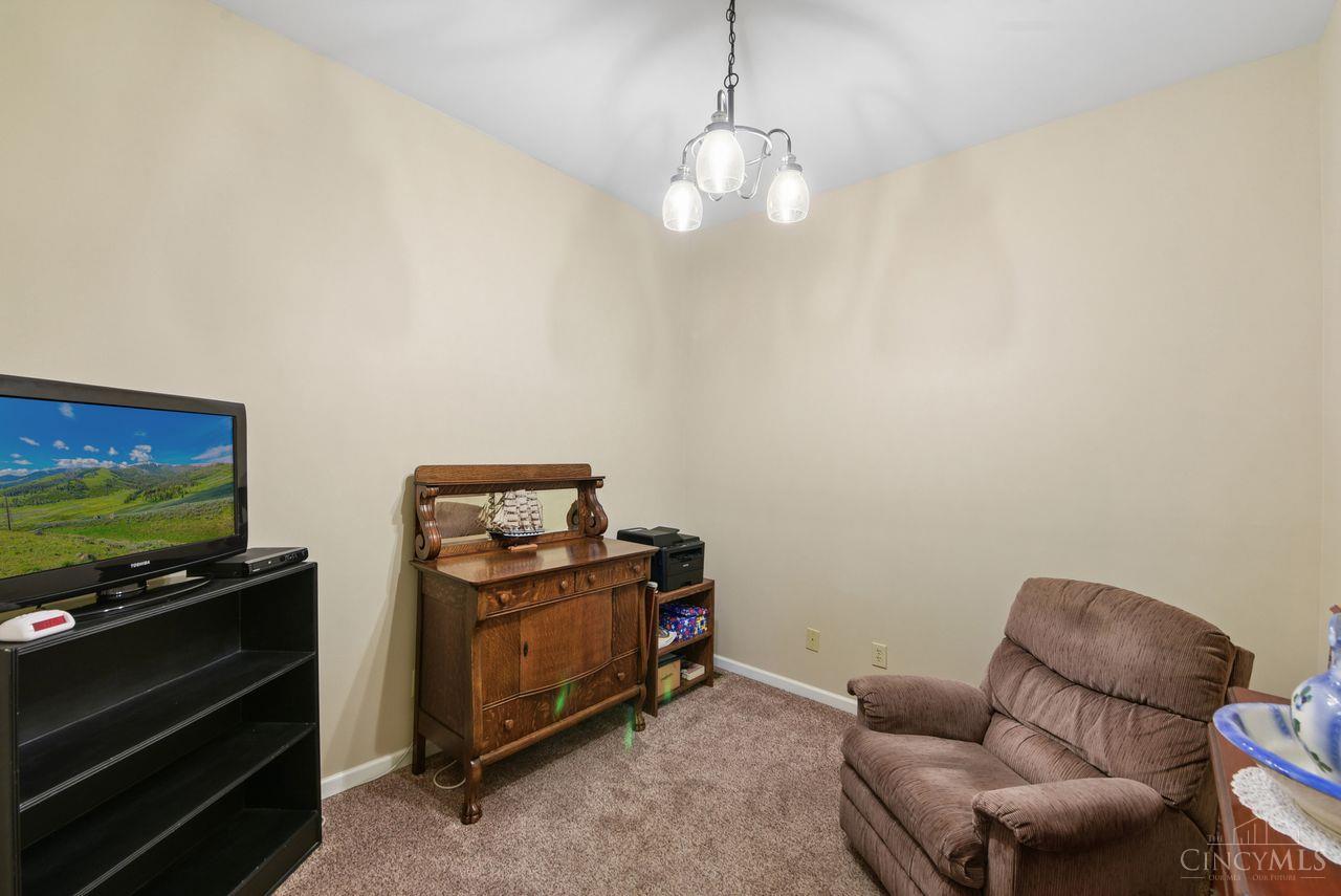 7036 Scarlet Oak Court