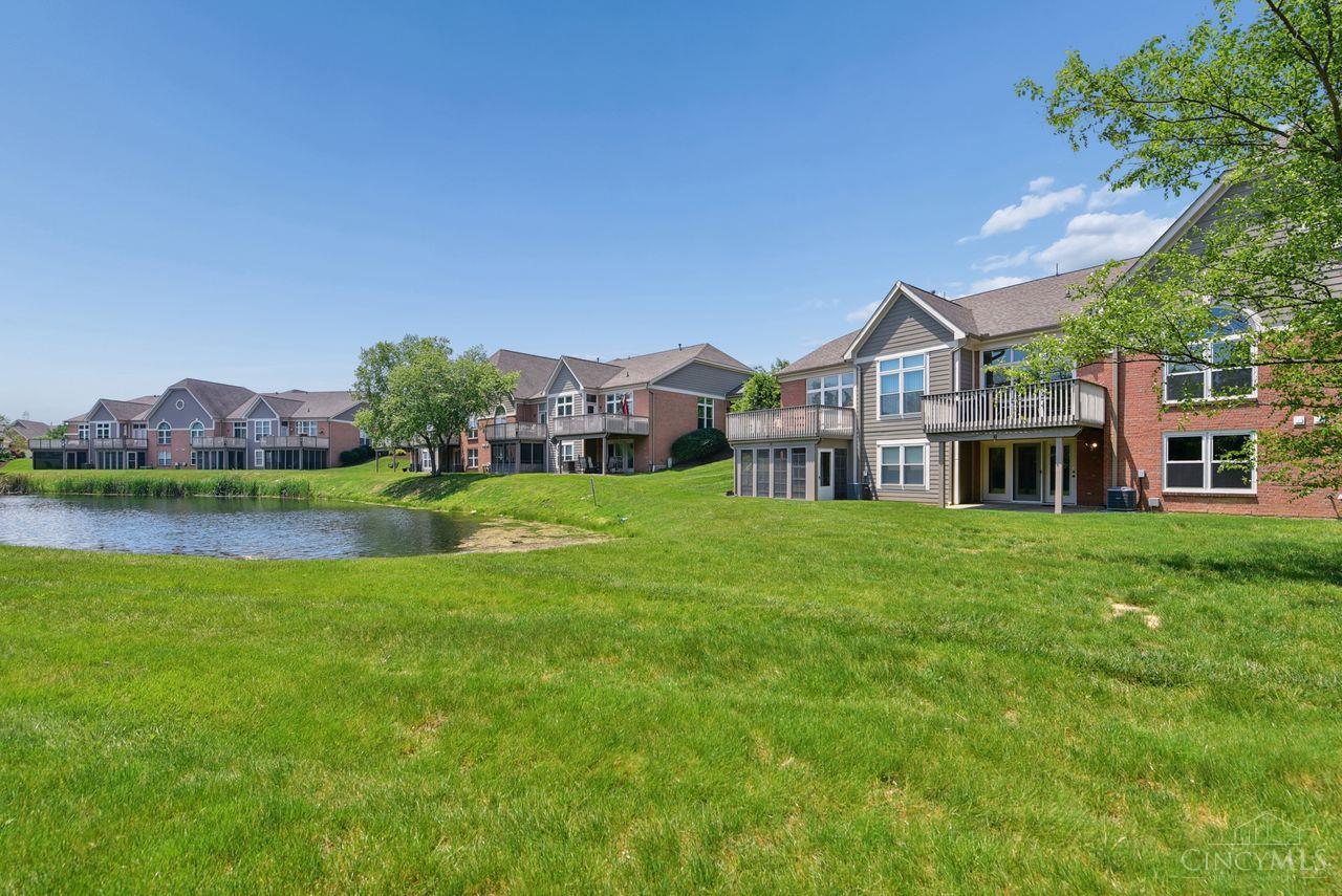 7036 Scarlet Oak Court