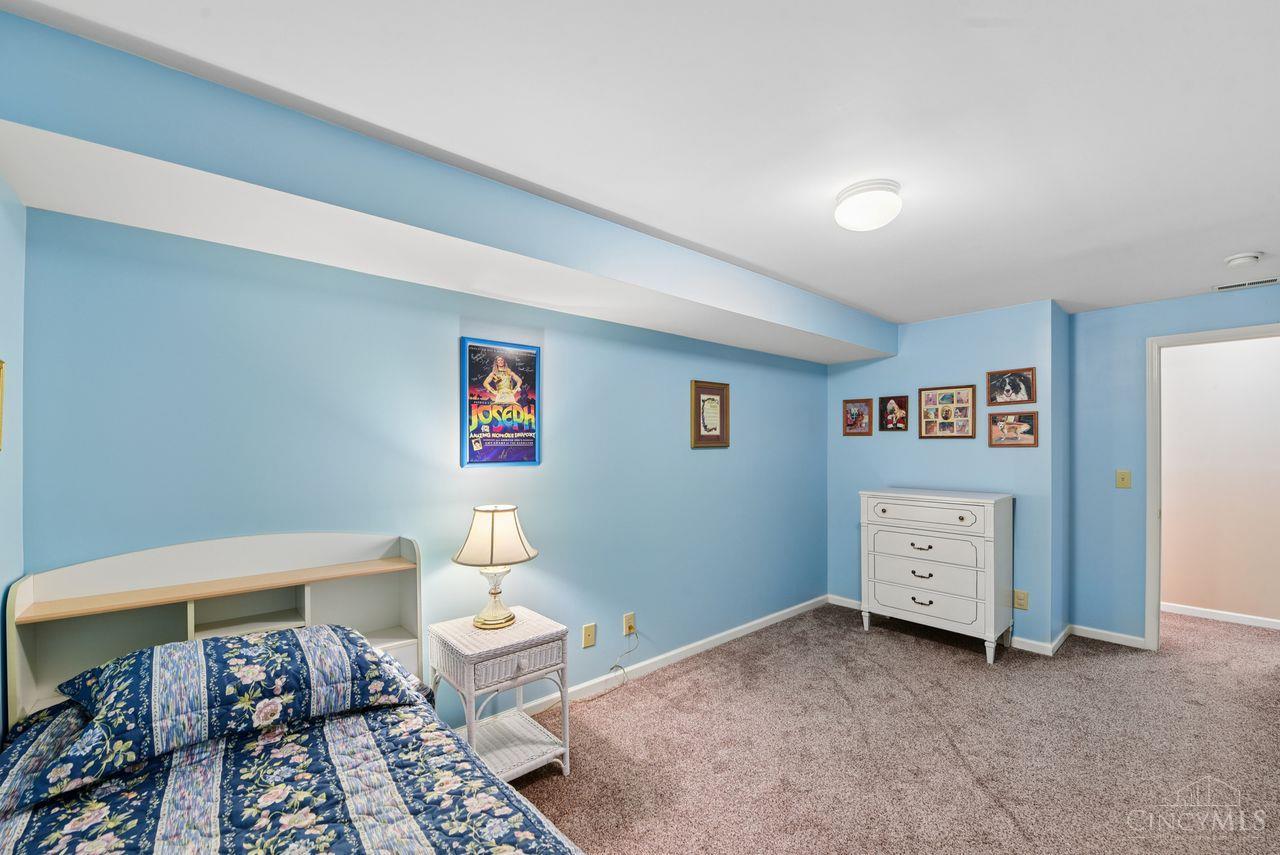 7036 Scarlet Oak Court
