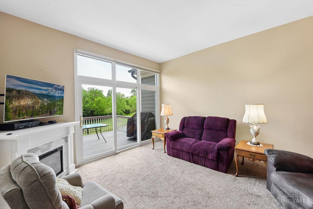 7036 Scarlet Oak Court
