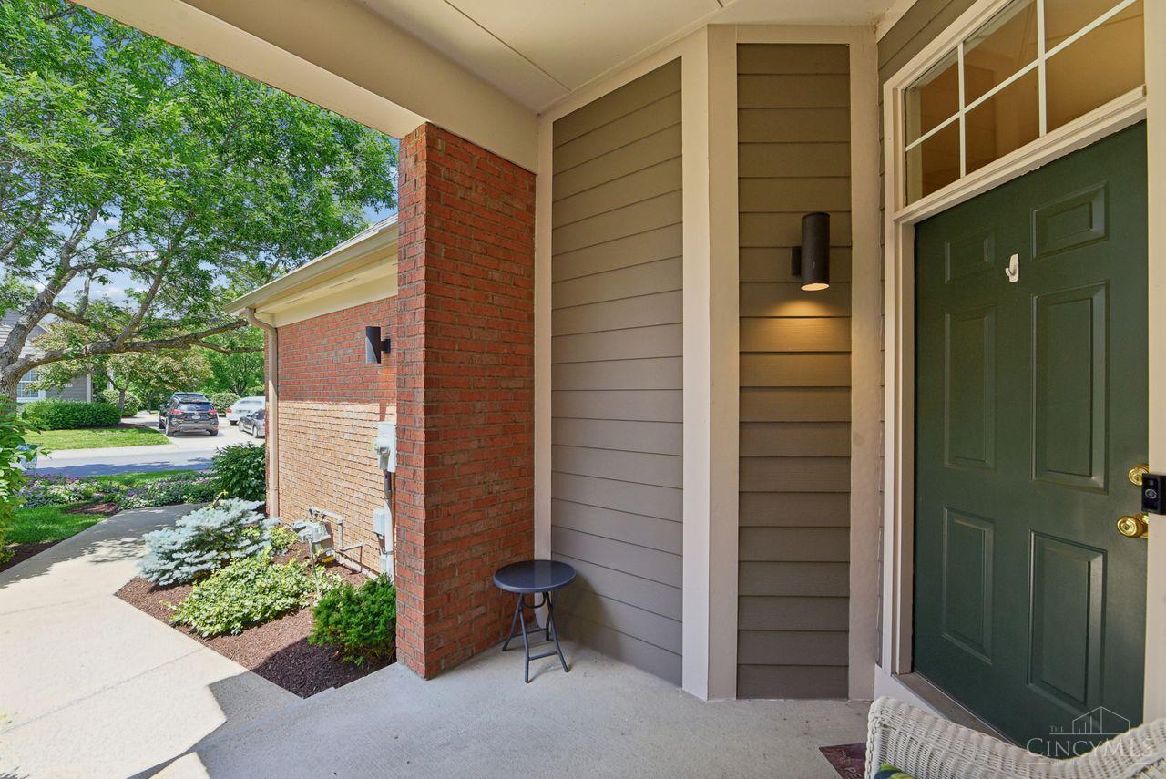 7036 Scarlet Oak Court