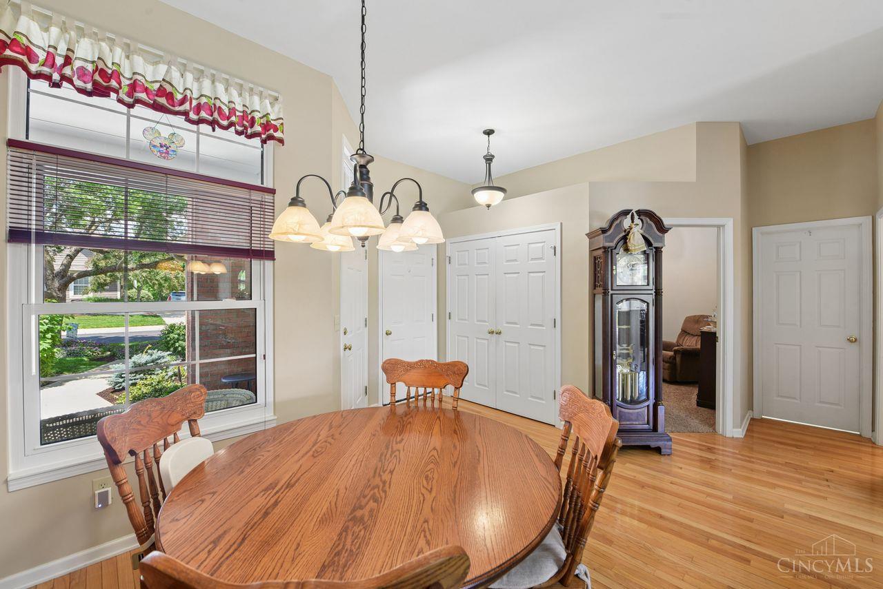 7036 Scarlet Oak Court