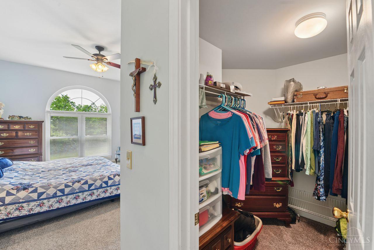 7036 Scarlet Oak Court