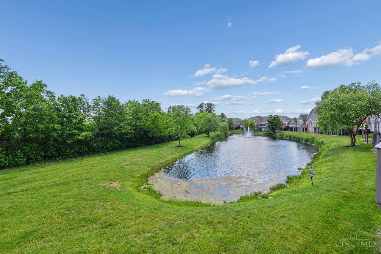 7036 Scarlet Oak Court